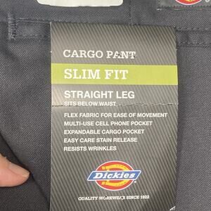 Dickies Cargo Pants Men's Size 34x32 Slim Fit Straight Leg Flex Fabric Pocket